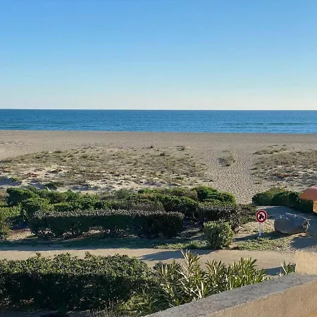 Villa T2 En Front De Avec Parking Prive - Fr-1-81-548 Leucate